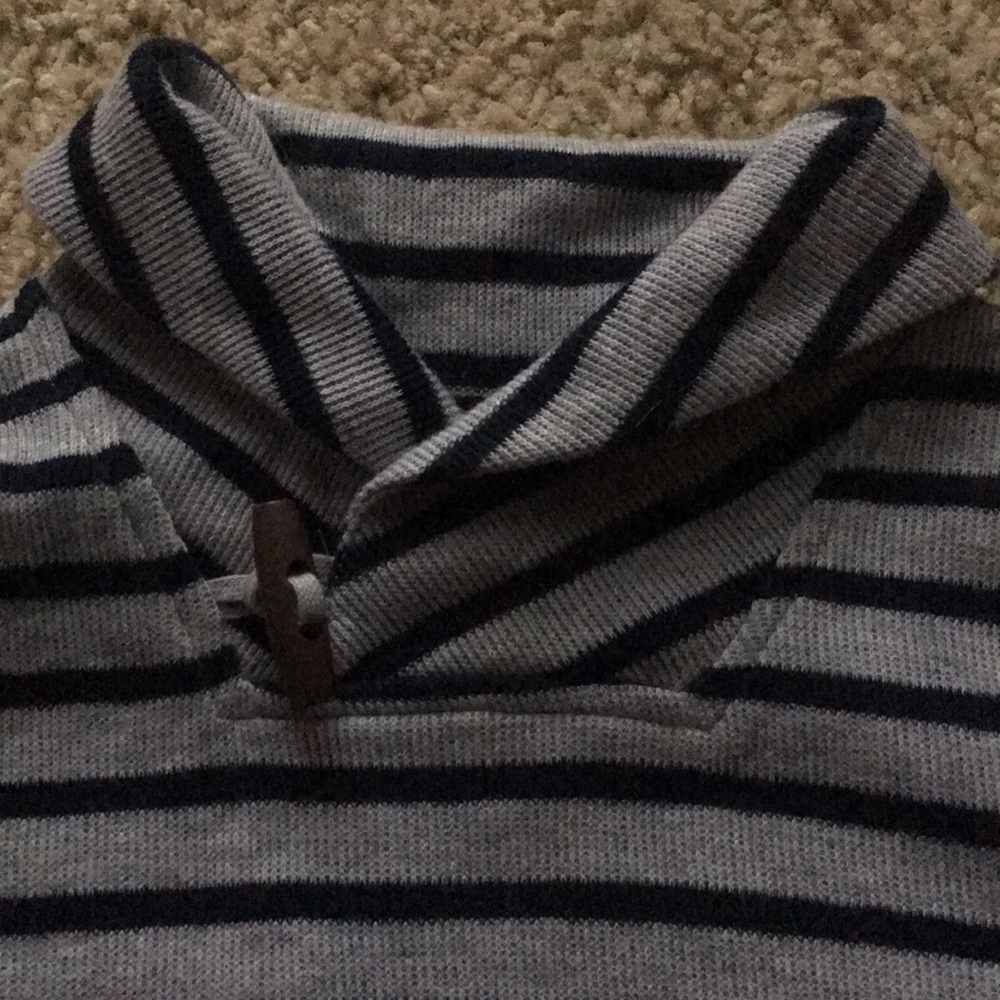 Sweater - Picture 2 of 3